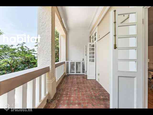 Pok Fu Lam - Felix Villas 15