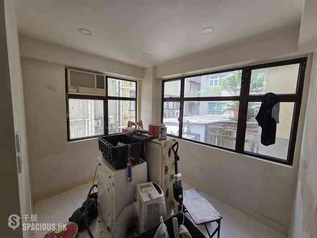 Happy Valley - 7-9, Yuen Yuen Street 03