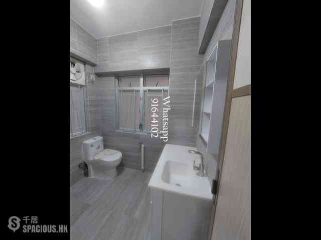 Central - 39, Peel Street 23
