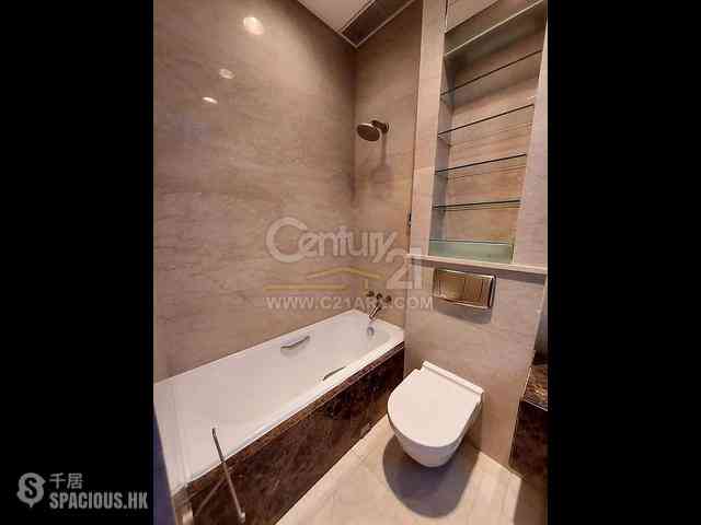 Repulse Bay - Grosvenor Place 03