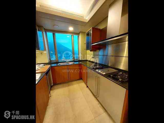 Repulse Bay - Grosvenor Place 10