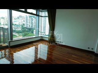 Repulse Bay - Grosvenor Place 12