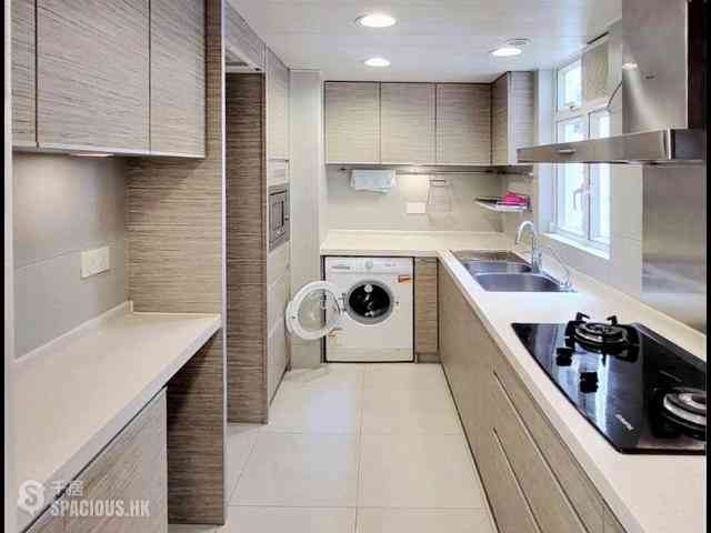Wan Chai - Phoenix Court 05