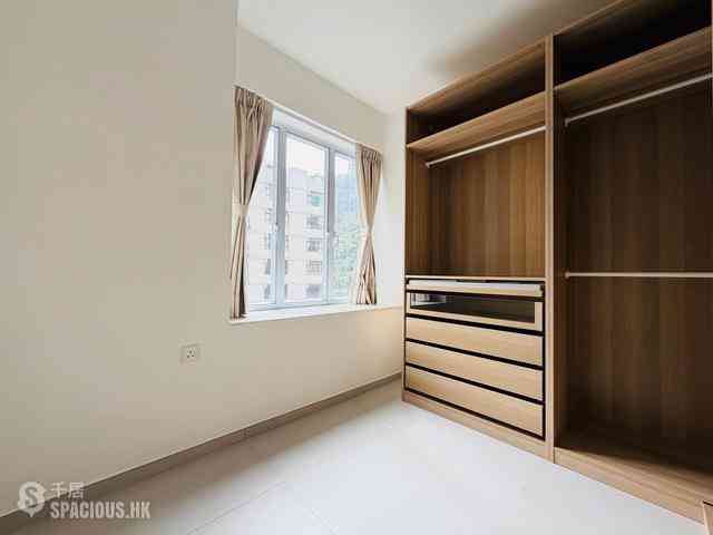 Mid Levels Central - Tregunter Tower 3 05