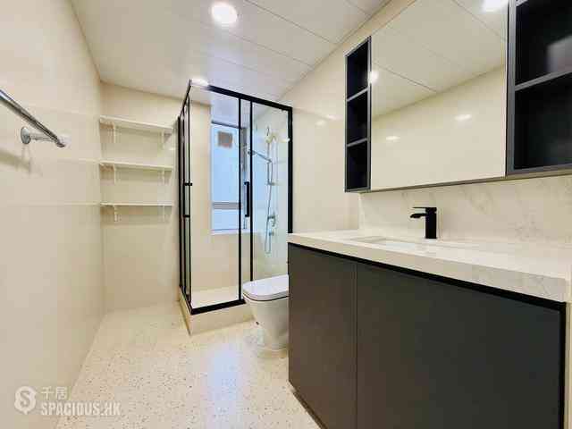 Mid Levels Central - Tregunter Tower 3 06