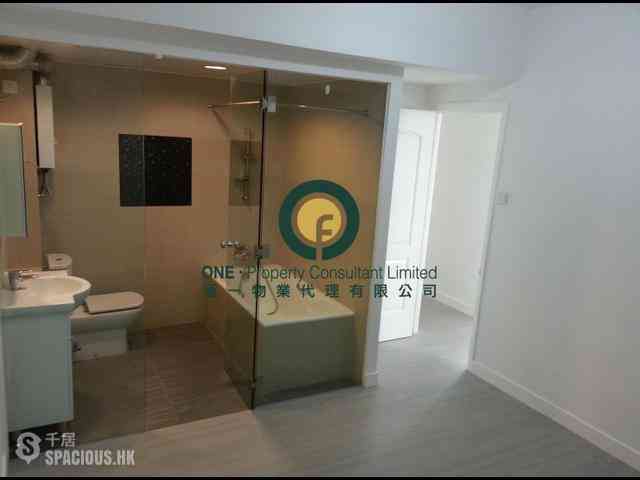 Sai Ying Pun - Rhine Court 05