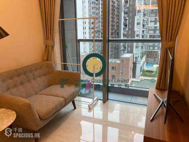 Sai Ying Pun - King's Hill 02
