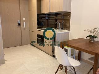 Sai Ying Pun - King's Hill 04