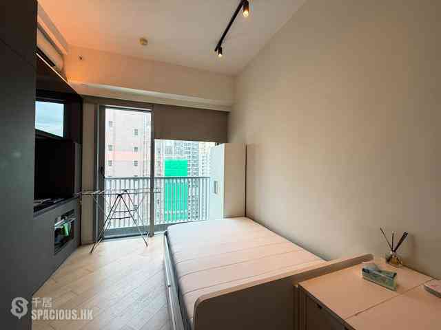 Sai Ying Pun - Artisan House 01