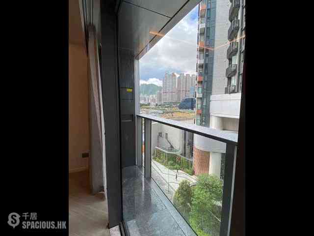 Kai Tak - The Henley Phase 1 The Henley I Condominium D 05