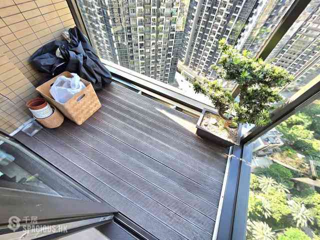 Tung Chung - The Visionary 03