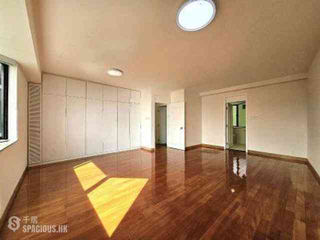 Repulse Bay - South Bay Towers 14