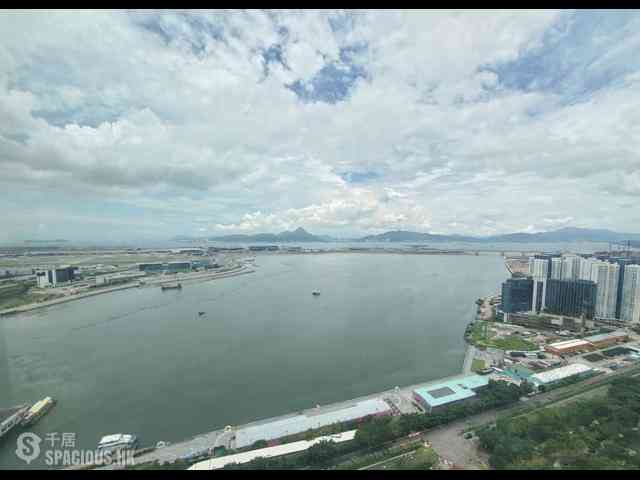 Tung Chung - Seaview Crescent 01