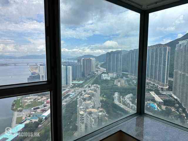 Tung Chung - Seaview Crescent 02