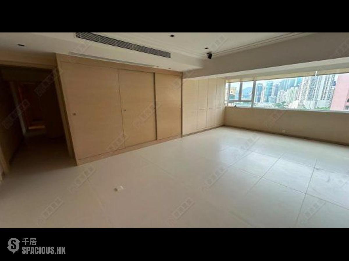 Causeway Bay - Fontana Gardens 01
