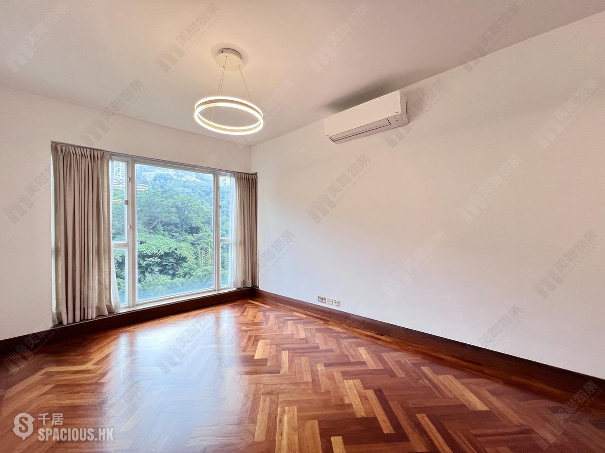Wan Chai - Star Crest 01