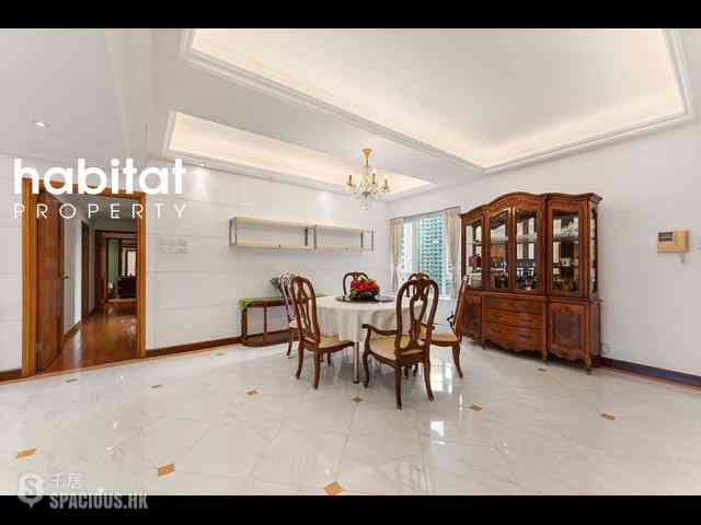 Mid Levels Central - Garden Terrace 07