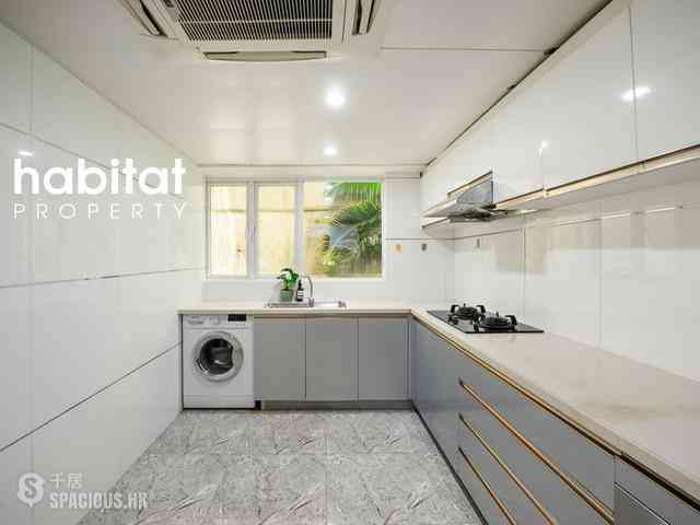 Pok Fu Lam - Villa Cecil Phase 2 Block 1 02