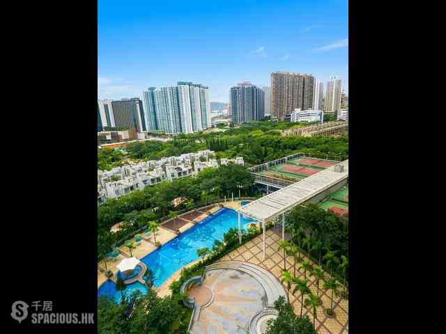 Tung Chung - Coastal Skyline Phase 1 Block 6 02