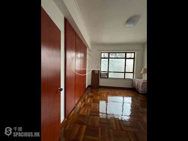 Mid Levels Central - Robinson Garden Apartments 05