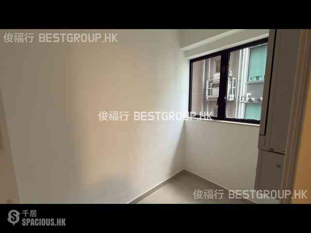 Mid Levels Central - 62B, Robinson Road 07
