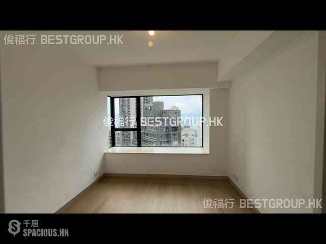 Mid Levels Central - 62B, Robinson Road 01