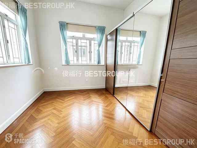Mid Levels Central - 6B-6E, Bowen Road 06