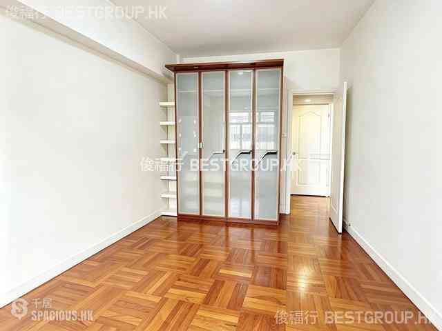 Mid Levels Central - 6B-6E, Bowen Road 04