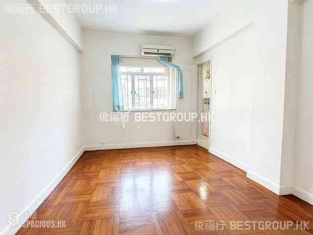 Mid Levels Central - 6B-6E, Bowen Road 05