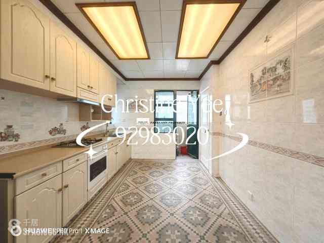 Tai Hang - Carnation Court 09