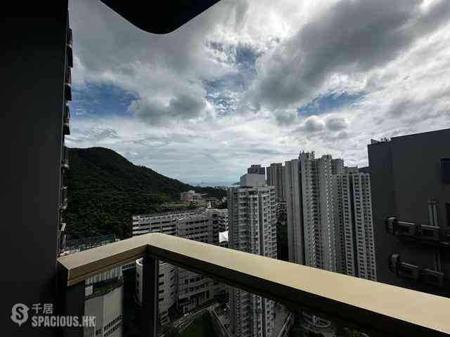 Wong Chuk Hang - The Southside Phase 2 La Marina Tower 2B 01