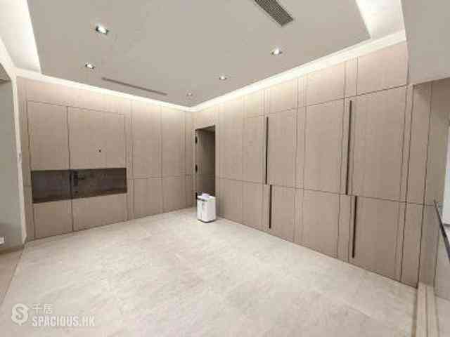 Repulse Bay - Fortuna Court 04