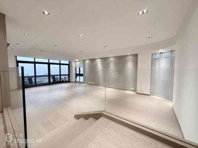 Repulse Bay - Fortuna Court 01