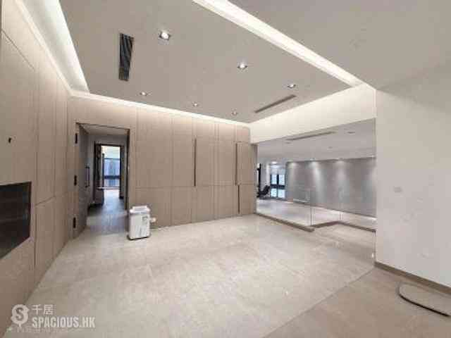 Repulse Bay - Fortuna Court 02