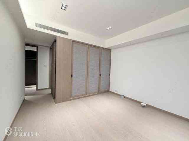Repulse Bay - Fortuna Court 14