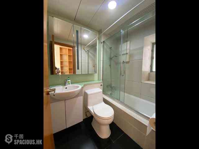 Tung Chung - Coastal Skyline Phase 1 Block 3 05