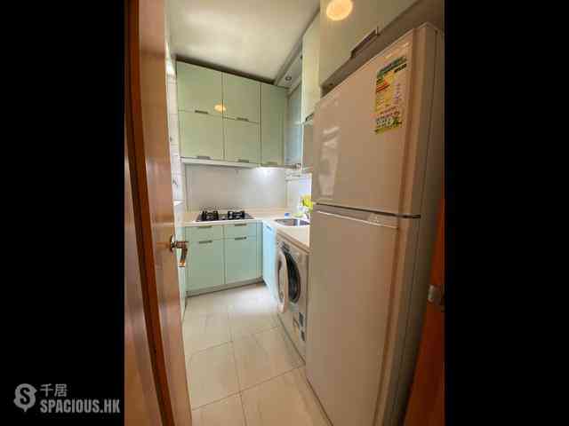 Tung Chung - Coastal Skyline Phase 1 Block 3 06