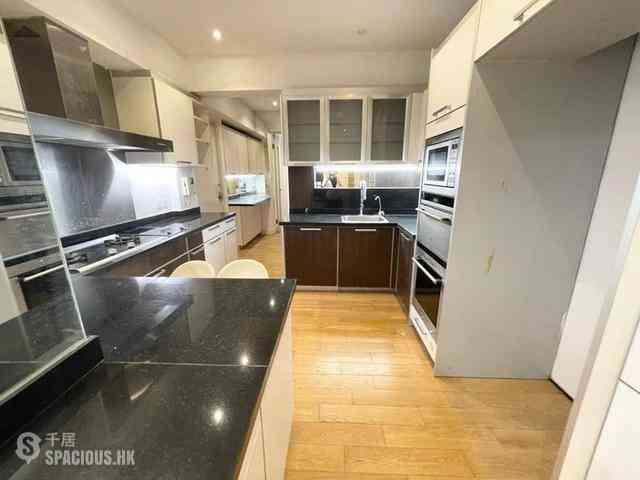 Mid Levels Central - Kam Yuen Mansion 05
