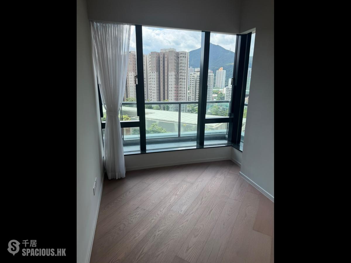 Tai Wai - The Pavilia Farm Phase 3 Tower 8B 01