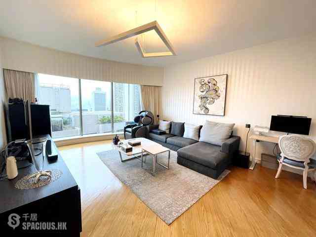 Mid Levels Central - Regence Royale 01