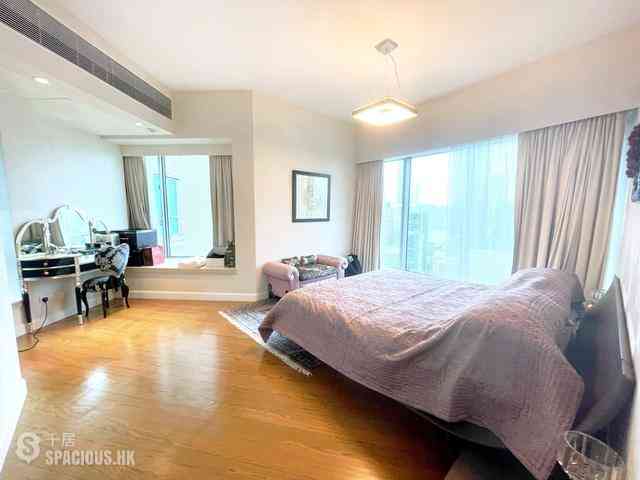 Mid Levels Central - Regence Royale 05