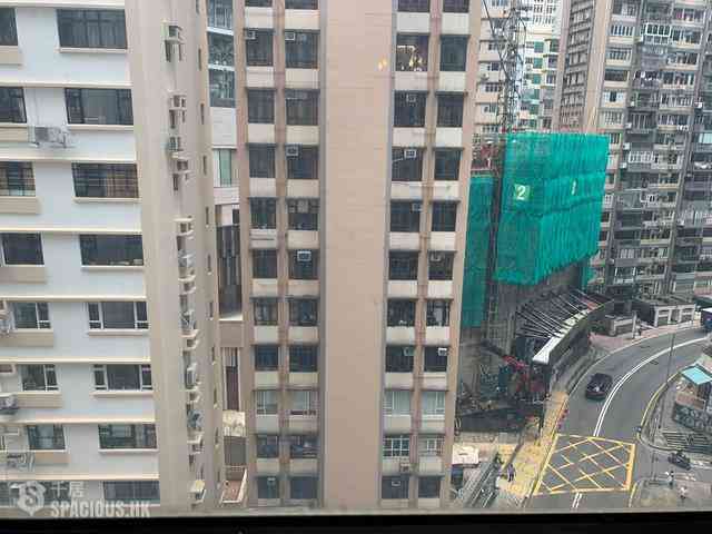 Mid Levels Central - The Grand Panorama Block 3 04