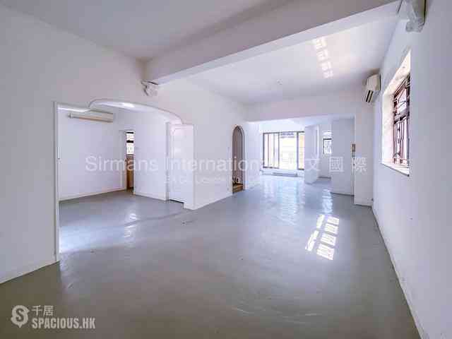 Clear Water Bay - Silverstrand Houses 07