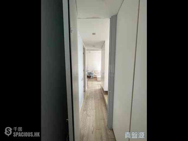 Sai Ying Pun - Island Crest 07