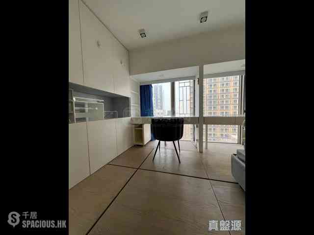 Sai Ying Pun - Island Crest 08