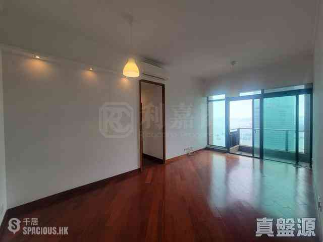 West Kowloon - The Arch Moon Tower (Block 2A) 04