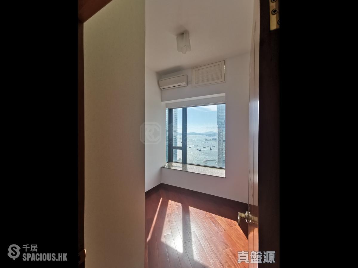 West Kowloon - The Arch Moon Tower (Block 2A) 01