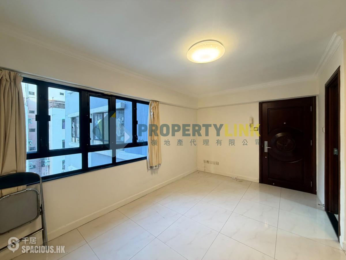 Sheung Wan - Lascar Court 01