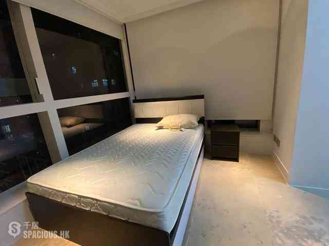 Shek Tong Tsui - Eight South Lane 05