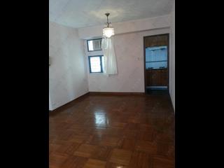 Mid Levels West - Peaksville Block 2 03